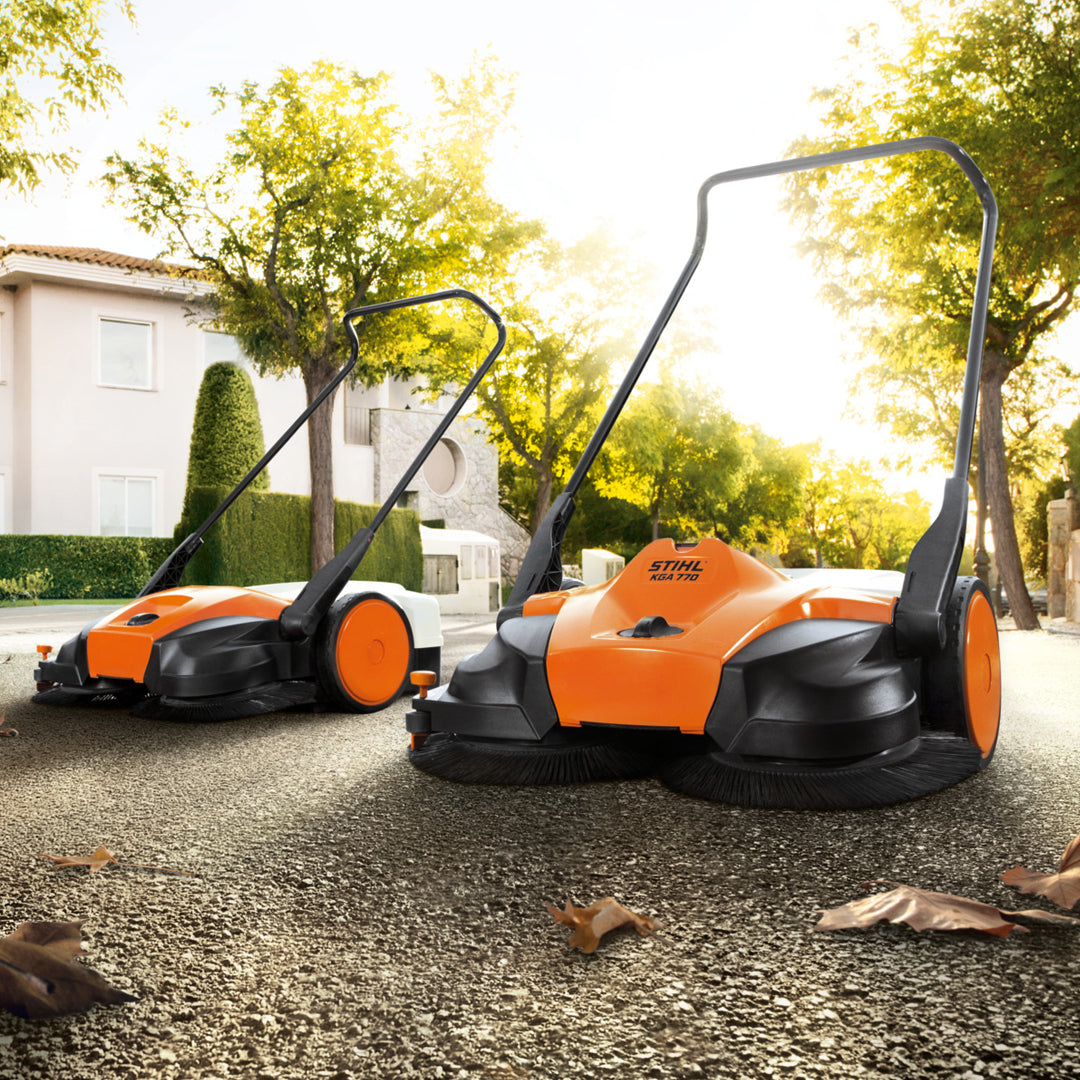 Balayeuse STIHL KGA 770