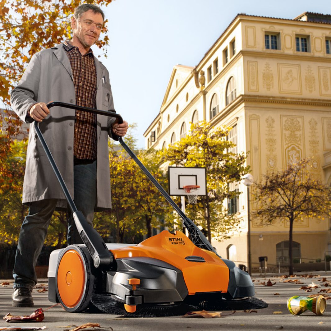 Balayeuse STIHL KG 770