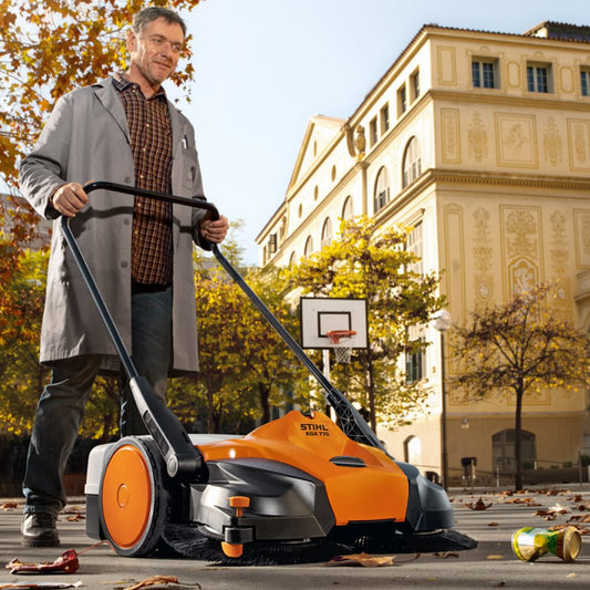 Balayeuse STIHL KG 770